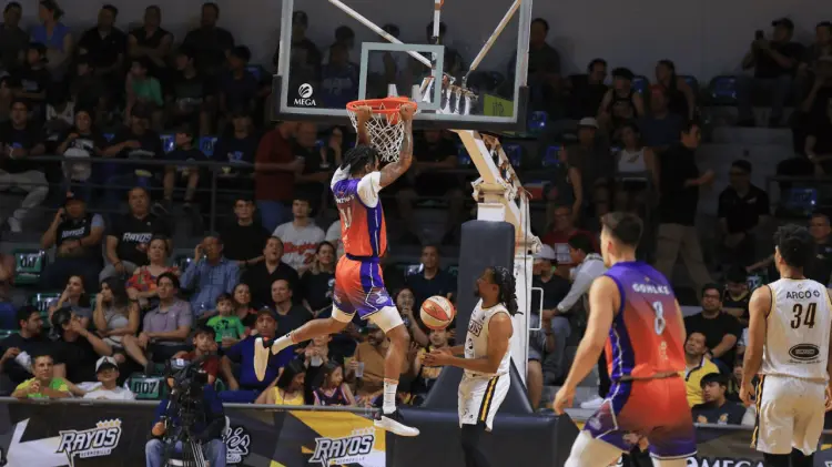 Ángeles no dio oportunidad a Rayos en su propia casa. (Foto: Cortesía Ángeles CD México)