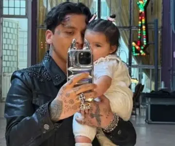 Christian Nodal se reencuentra con su hija Inti en Ciudad de México
