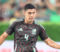 Baja del Tricolor:  Jesús Angulo es operado tras derrame articular