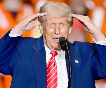 Donald Trump anuncia que duplicará al 50 por ciento los aranceles al acero