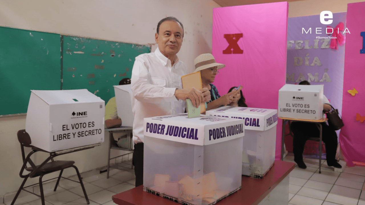 Hoy es un día histórico: Durazo emite su voto en la elección judicial