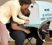 Jesús Ernesto, hijo menor de AMLO, vota por primera vez