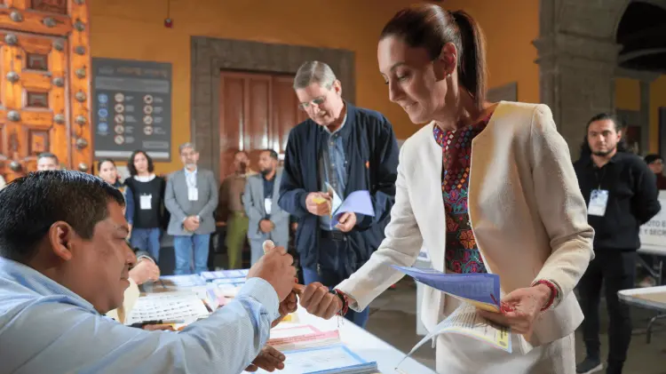 La presidenta Claudia Sheinbaum criticó a quienes desestimaron la elección. (Foto: Cortesía)
