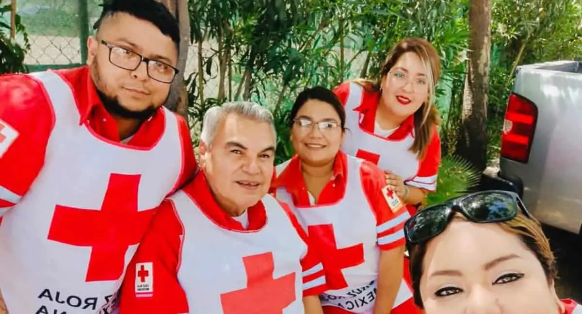 Guaymenses se gradúan como paramédicos de Cruz Roja