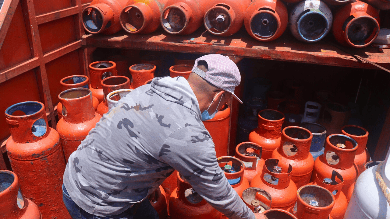 Distribuidores de gas LP suspenden paro tras llamado de Amexgas