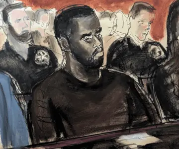 Mujer irrumpe con gritos el juicio a Sean Diddy Combs