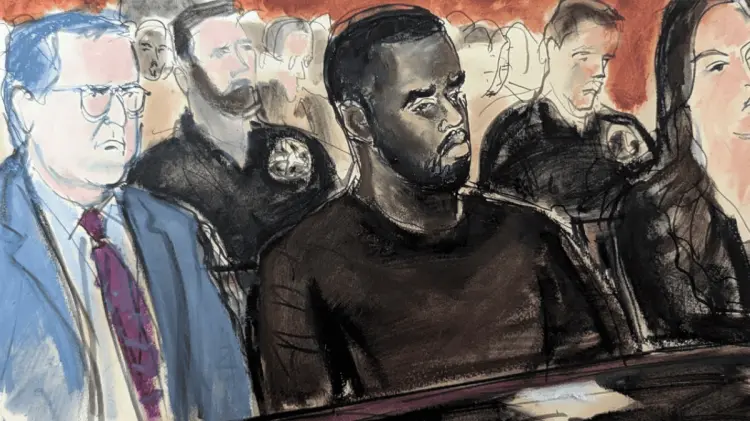 La mujer se levantó de entre el público y comenzó a lanzar improperios y advertencias. (Especial)