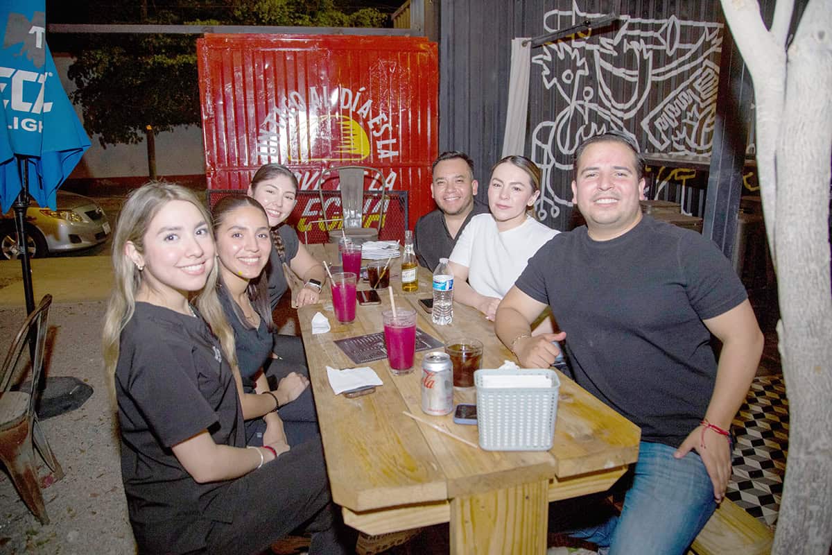 Festejan en Mercado H69