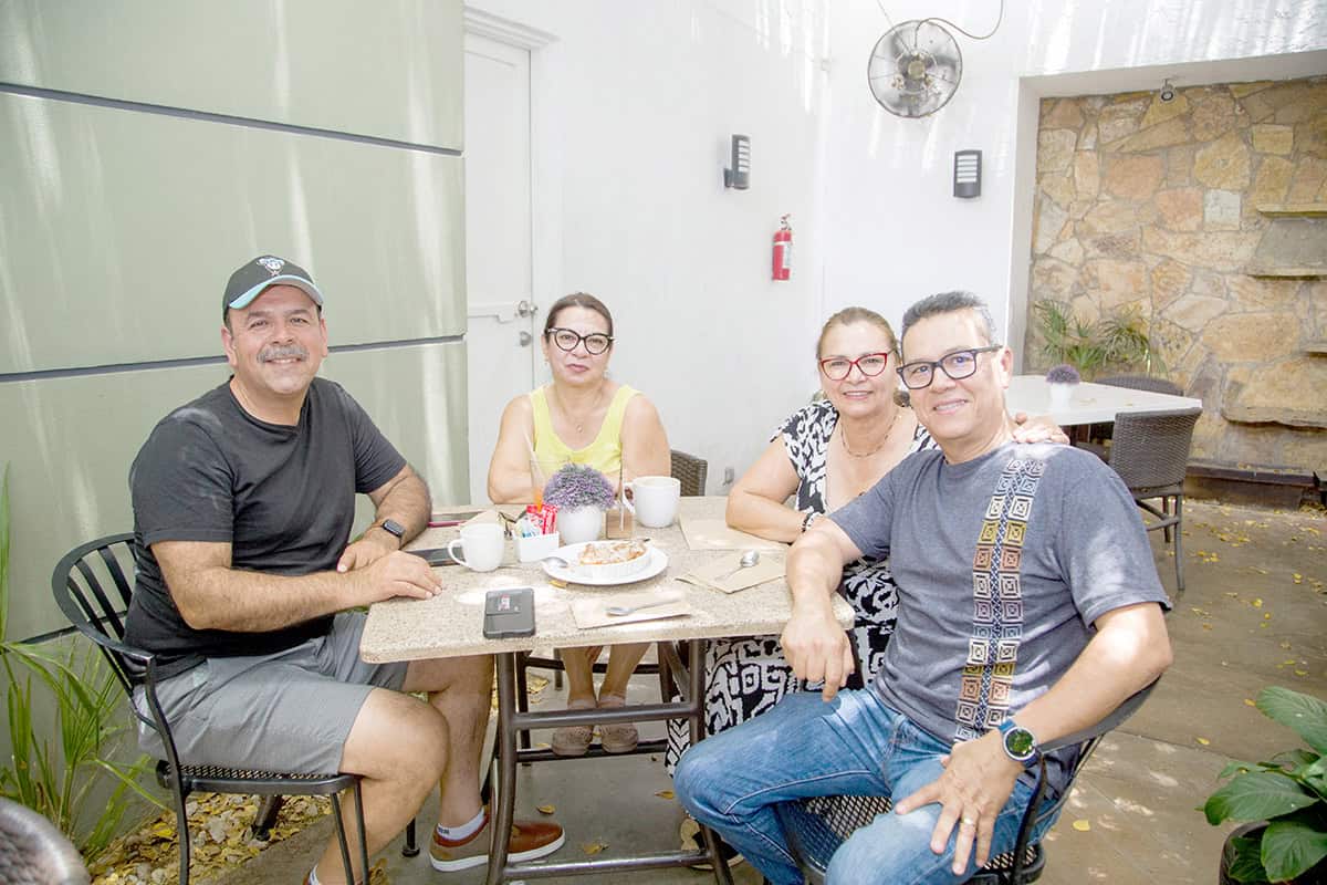 En Café 57 celebran el amor