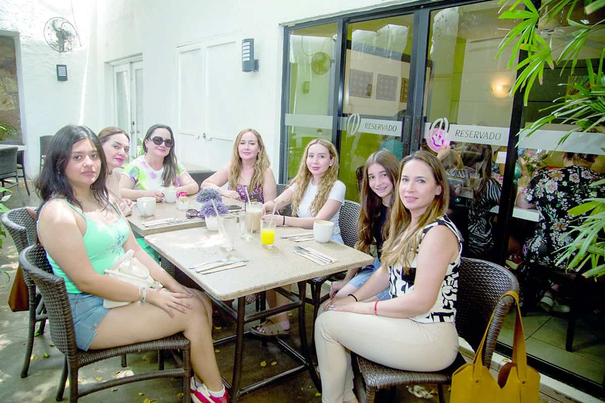 En Café 57 celebran el amor