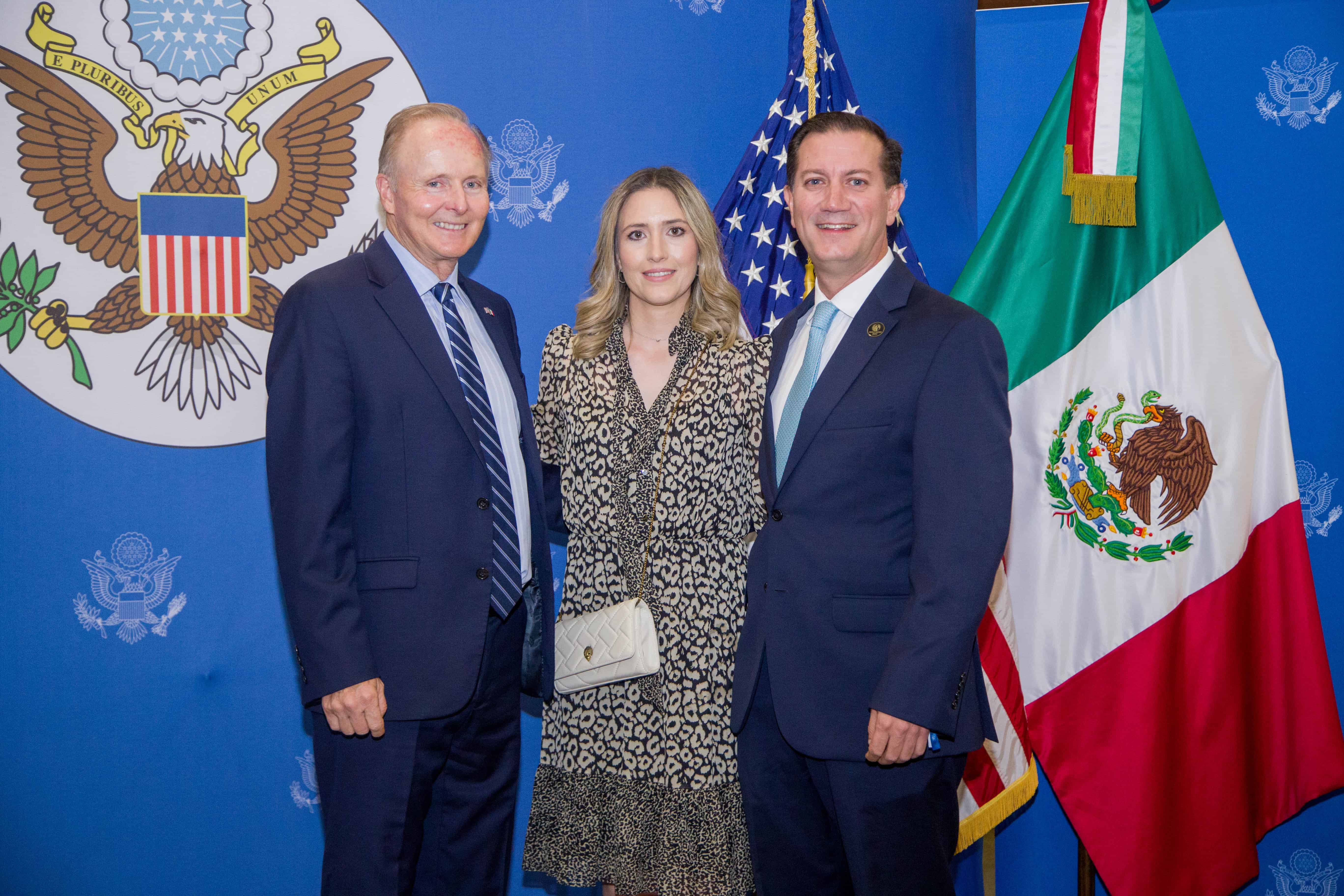 Conmemoran 249 Aniversario de la Independencia de EU en Hermosillo