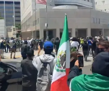 Siguen protestas en Los Ángeles contra redadas migratorias
