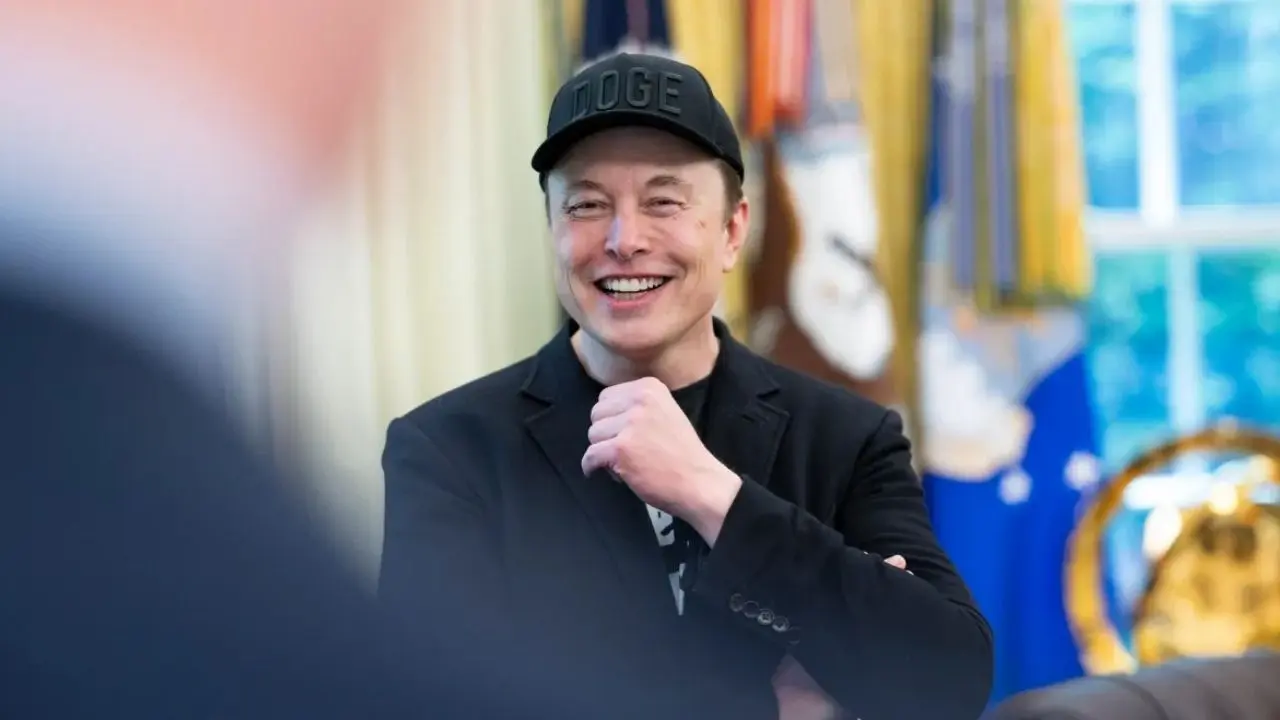 Plantea Musk formar tercer partido en EU