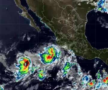 Activan Alerta Verde en estados del Pacífico por huracán Bárbara