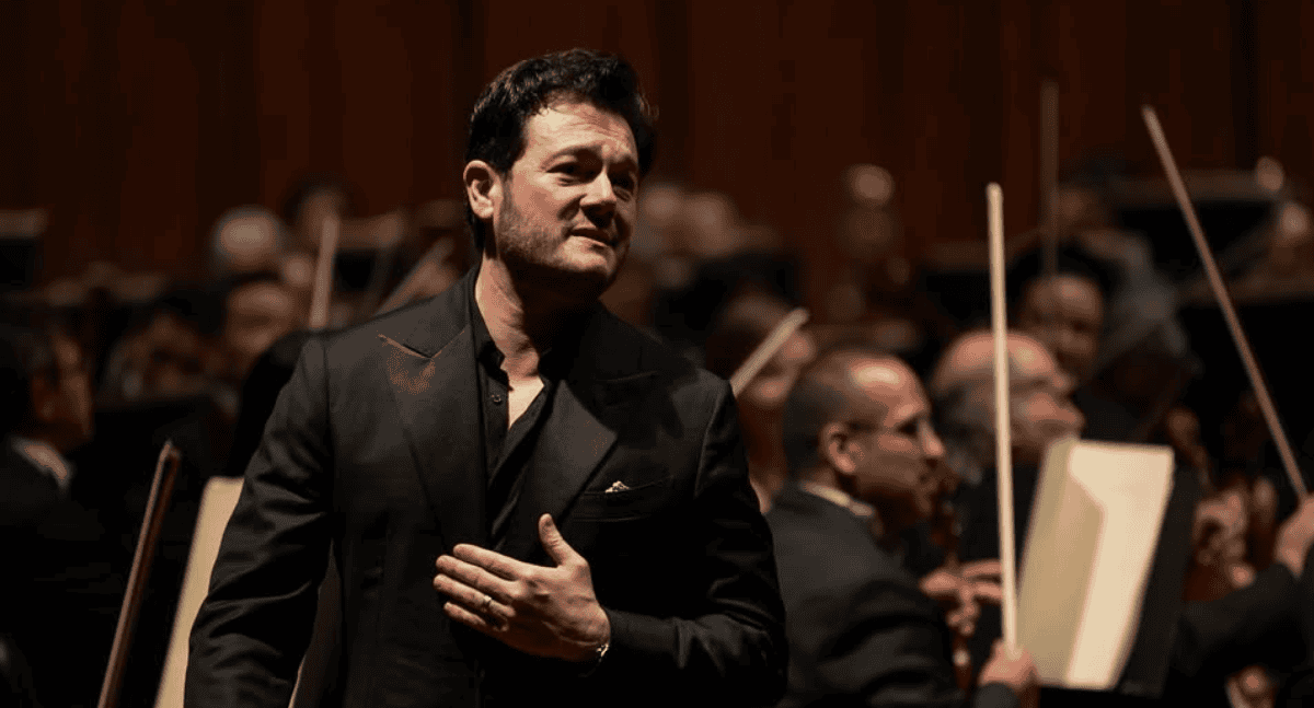 Arturo Chacón-Cruz celebra 25 años de carrera con gala en Bellas Artes