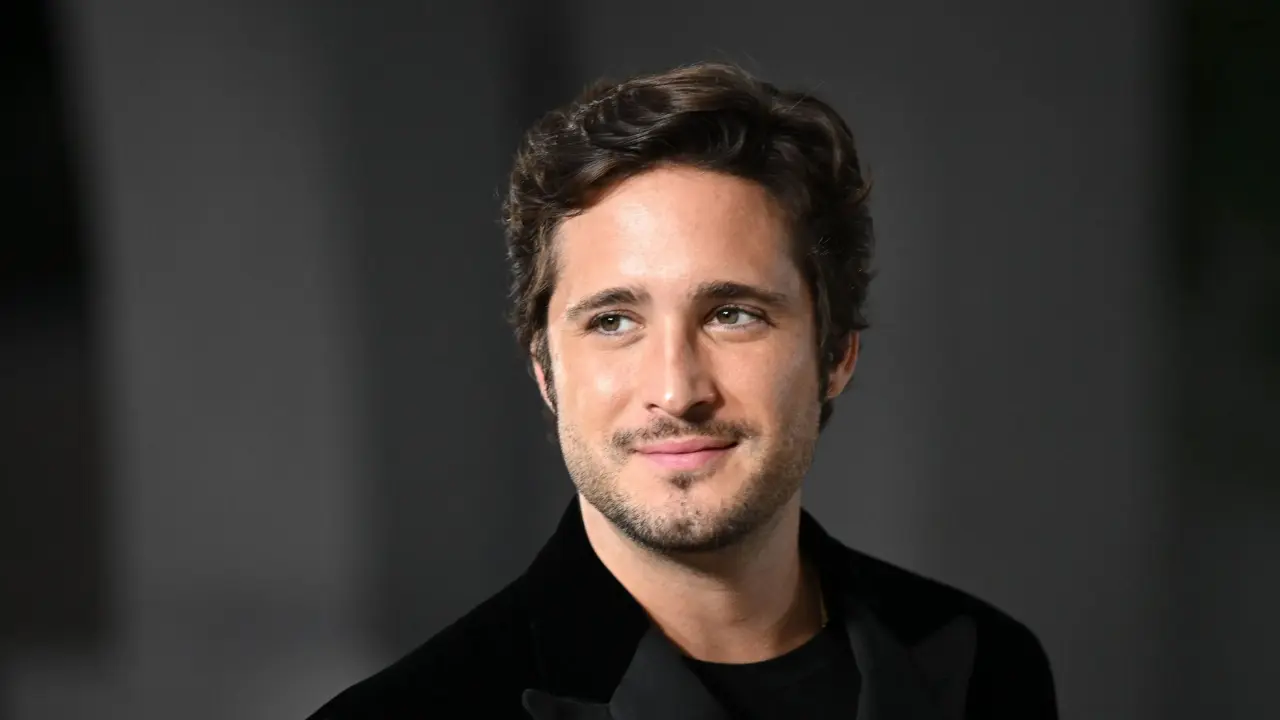 Estoy con ustedes: Diego Boneta condena redadas migratorias en Los Ángeles