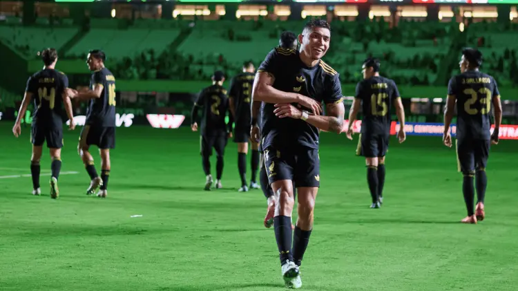 El mediocampista Orbelín Pineda anotó el único gol del amistoso. (Foto: Reforma Cancha)