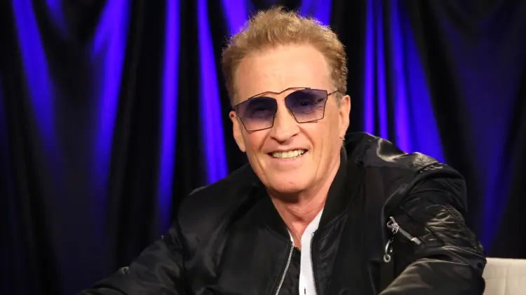 Se indicó que por indicación médica, deberá guardar reposo por al menos cinco días más. (Especial)