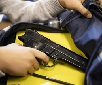 Pánico en escuela de Hidalgo: estudiante amenaza con pistola a compañero