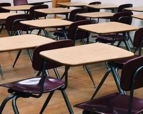 Escuelas federalizadas regresarán a clases el lunes