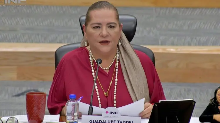 Guadalupe Taddei en Sesión Extraordinaria Urgente. (Foto: Especial/EXPRESO)