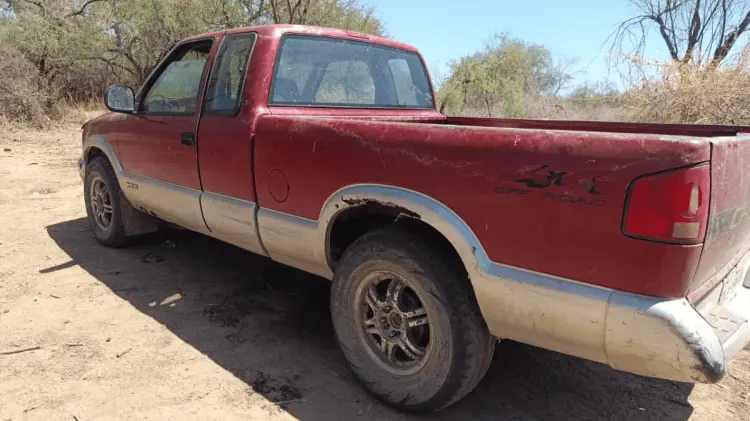 La pickup había sido robada el pasado 16 de junio en un domicilio de San Pedro El Saucito.