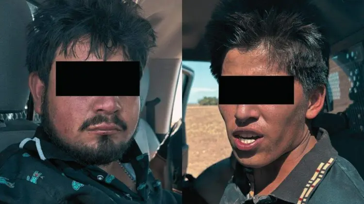 Kevin Enrique ‘N’ y Ángel David ‘N’ tras detención. (Foto: Especial / EXPRESO)