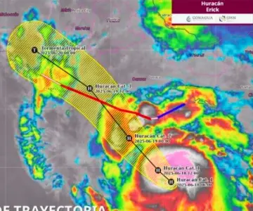 Tormenta Tropical Erick se convierte en huracán de Categoría 1