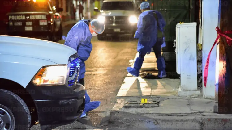 El ataque ocurrió en un presunto punto de venta de drogas en la calle Garmendia. (Alfredo Gerardo)