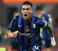 Inter rescata agónico triunfo ante Urawa en tiempo de compensación