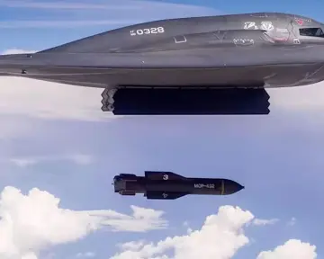 ¿Qué es una bomba antibúnker como la GBU-57/B usada en Irán?