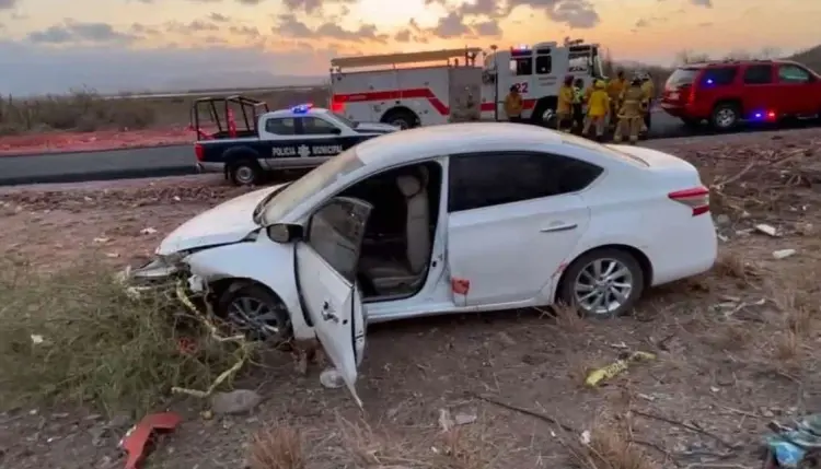 Accidente en libramiento a San José deja dos mujeres lesionadas en Guaymas