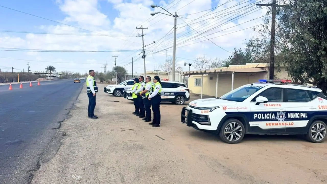 Tránsito Municipal activa operativos viales en la carretera a Bahía de Kino