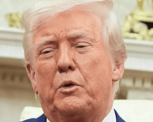 Trump celebra daños monumentales en instalaciones nucleares de Irán
