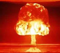 Resurge predicción de guerra nuclear tras ataque de EU a Irán