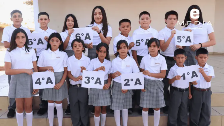 Carbó vive fenómeno único: ocho pares de mellizos en una primaria. (Foto: Jesús Ballesteros/EXPRESO)