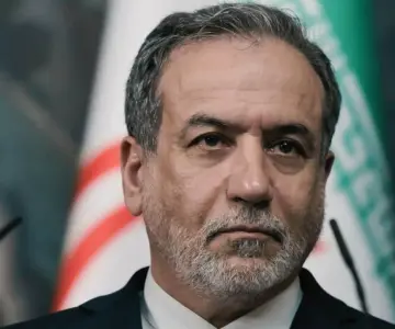 Ministro de Exteriores de Irán niega alto el fuego