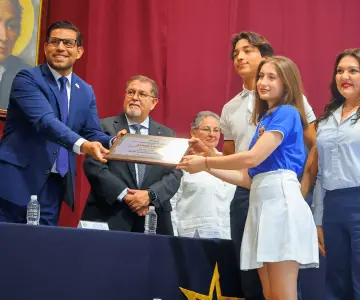 La Salle Hermosillo celebra doble acreditación de calidad educativa