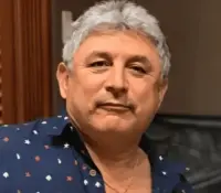 Lamentan muerte de Homero de León, fundador de Los Invasores de Nuevo León