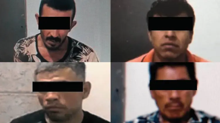 Elementos de seguridad les incautaron envoltorios de droga. (Foto: Especial / EXPRESO)