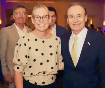 Durazo y Hobbs inauguran encuentro binacional Sonora-Arizona