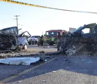 Fiscalía investiga percance en carretera a Bahía de Kino; hay tres muertos