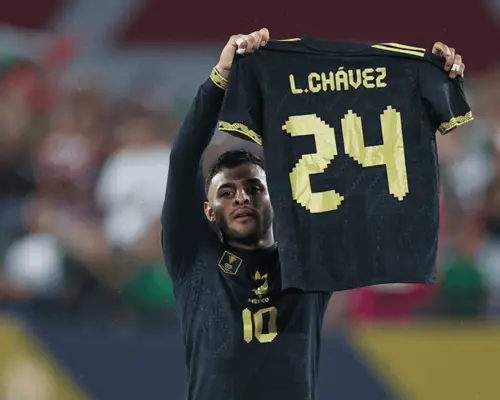 México avanza sin brillar y enfrentará a Honduras en semifinal de Copa Oro