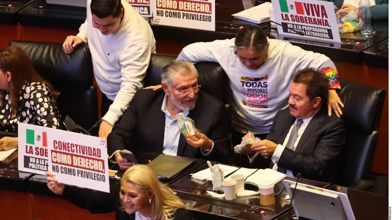 Aprueba Senado Ley Telecom