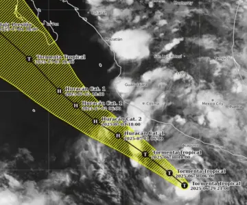 Alertan por tormenta Flossie; prevén intensas lluvias en el Pacífico