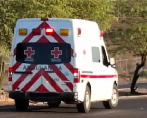 Hallan sin vida a motociclista en salida norte de Guaymas
