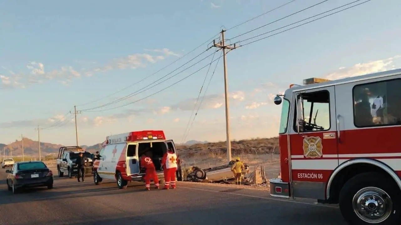 Volcamiento deja un muerto y tres heridos en la carretera a Punta Chueca