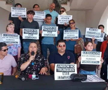 Exigen alternativas de ingreso para aspirantes rechazados de la Unison
