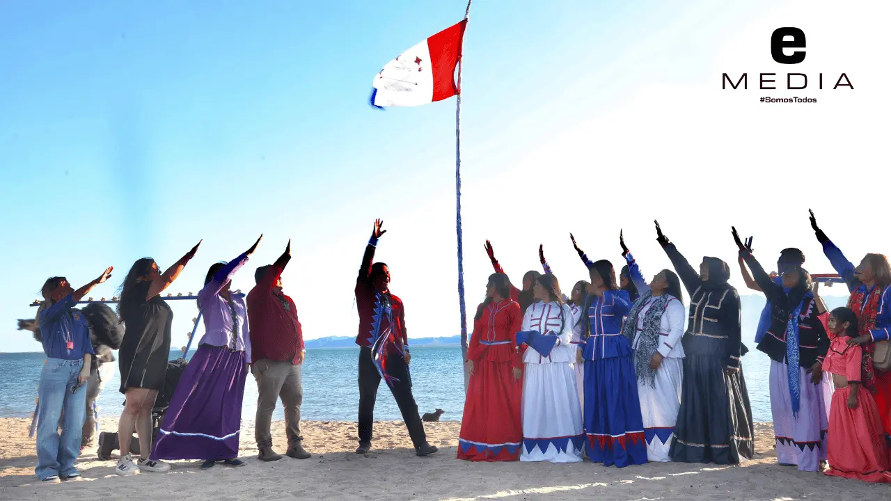 Celebran los Comcaac el Año Nuevo Seri con cantos frente al mar