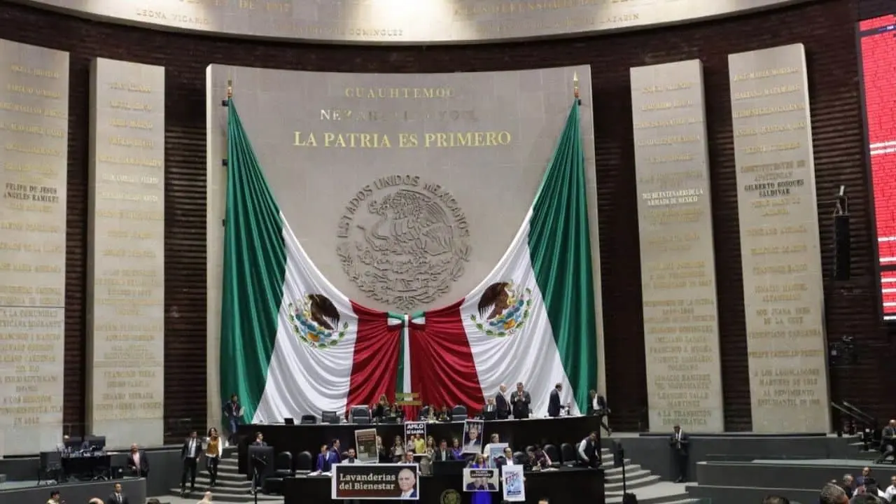 Aprueban en lo general CURP con datos biométricos en San Lázaro